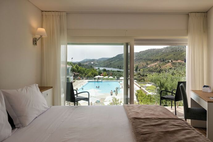 Imagen de la habitación del Hotel Rupestre Arts Ródão. Foto 18