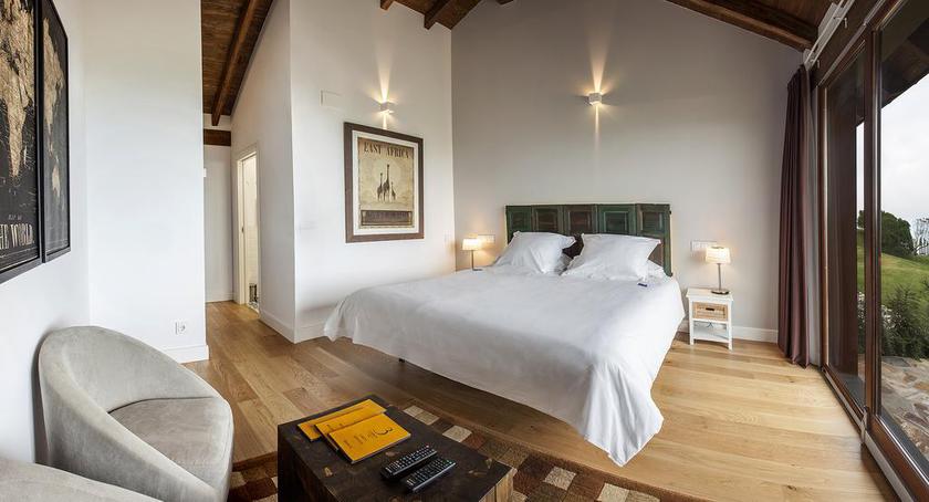 Imagen de la habitación del Hotel Rural 3 Cabos. Foto 8