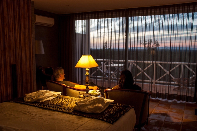 Imagen de los interiores del Hotel Rural A Serenada Enoturismo. Foto 12