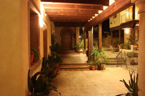 Imagen general del Hotel Rural Abadia De Yuste. Foto 4