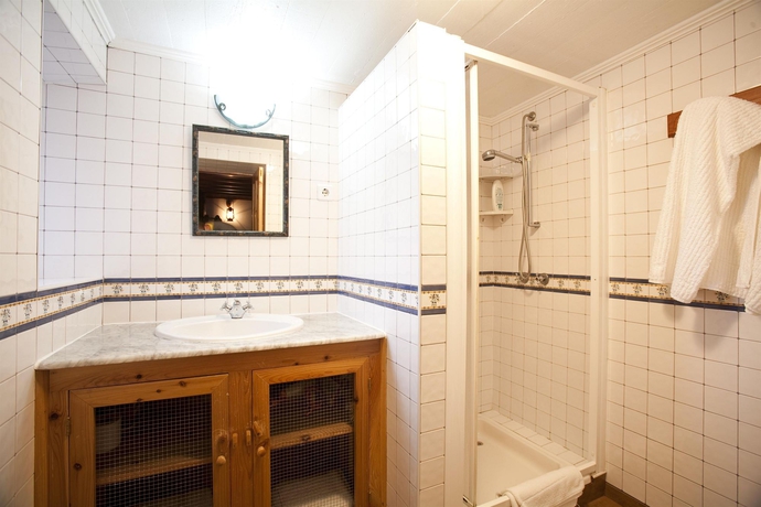 Imagen de la habitación del Hotel Rural Adegas Do Pico. Foto 3