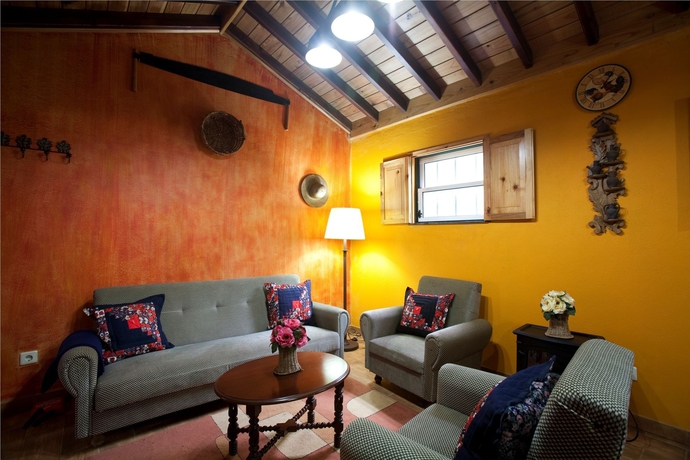 Imagen de los interiores del Hotel Rural Adegas Do Pico. Foto 16