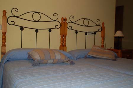 Imagen de la habitación del Hotel Rural Aialusa Casa Rural. Foto 3