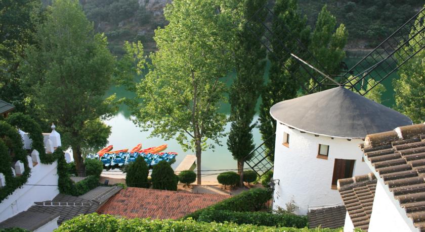 Imagen general del Hotel Rural Albamanjon. Foto 3