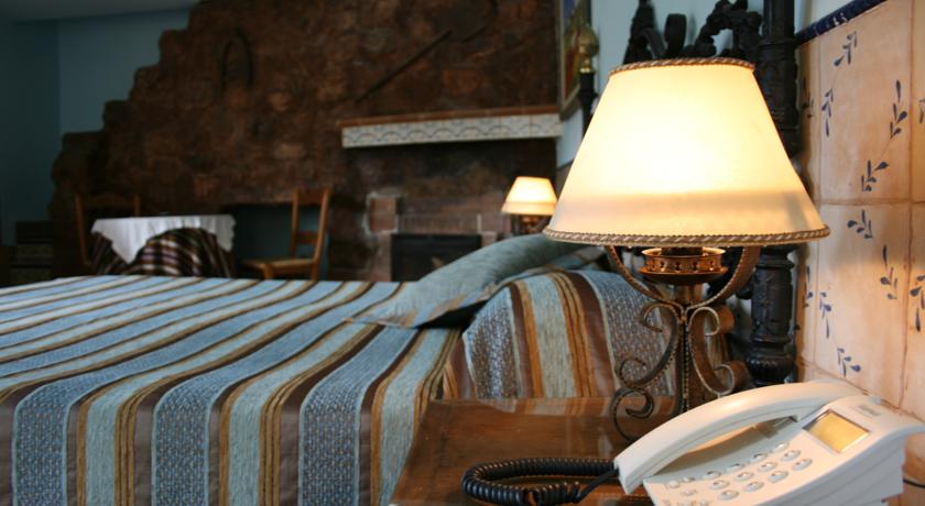 Imagen de la habitación del Hotel Rural Albamanjon. Foto 10