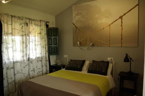 Imagen de la habitación del Hotel Rural Aldea Del Trasgu. Foto 2