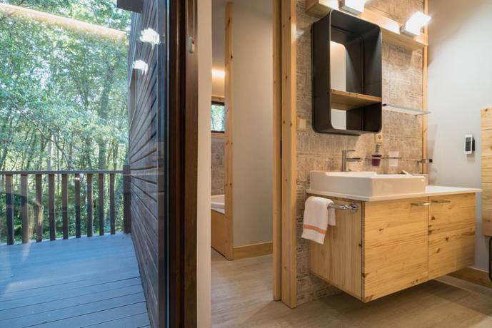 Imagen de la habitación del Hotel Rural Aldea Os Mui&ntilde;os. Foto 6
