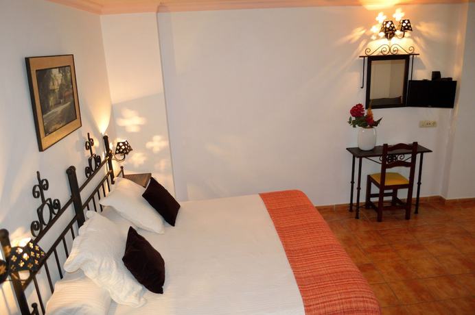 Imagen de la habitación del Hotel Rural Alfajía De Antonio. Foto 11