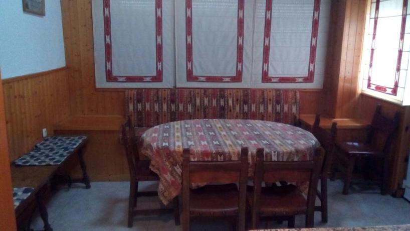 Imagen de los interiores del Hotel Rural Altogredos. Foto 18