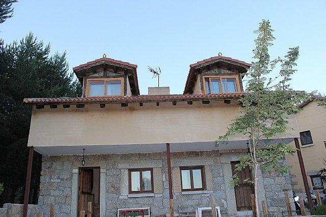 Imagen de los exteriores del Hotel Rural Altogredos. Foto 14