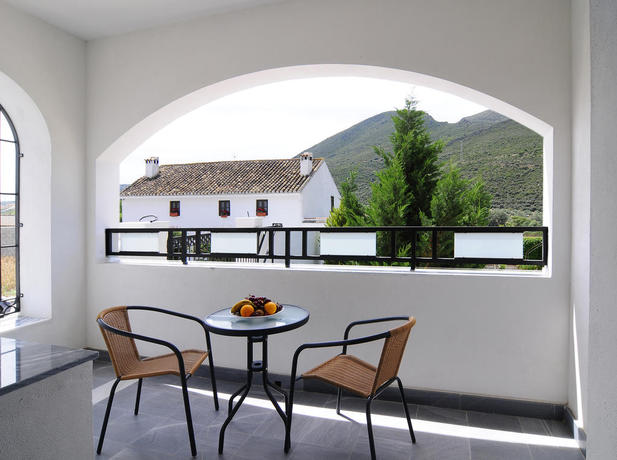 Imagen general del Hotel Rural Amalurra Granada. Foto 13