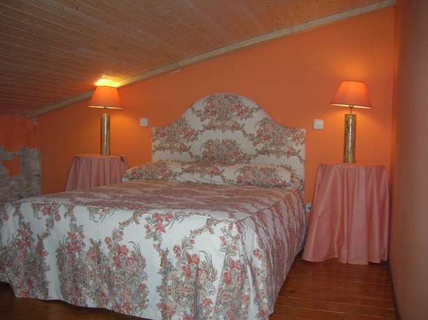 Imagen de la habitación del Hotel Rural Ana de Navarra. Foto 12