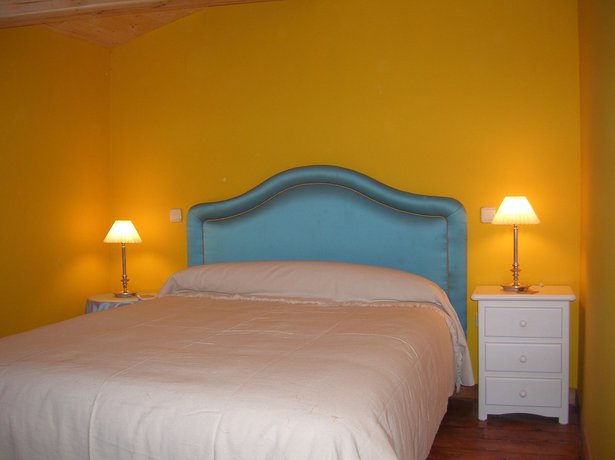 Imagen de la habitación del Hotel Rural Ana de Navarra. Foto 13