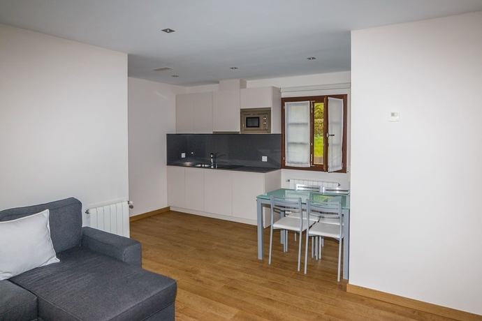 Imagen de la habitación del Hotel Rural Andrín. Foto 13