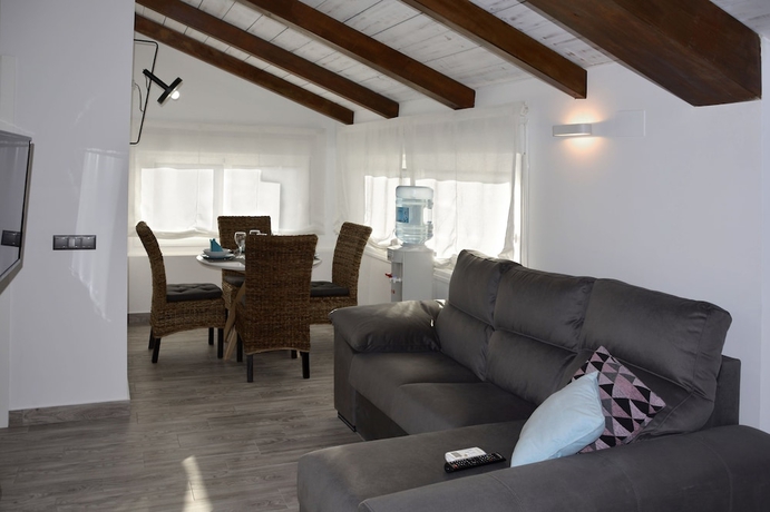 Imagen de la habitación del Hotel Rural Apartments El Lago. Foto 6