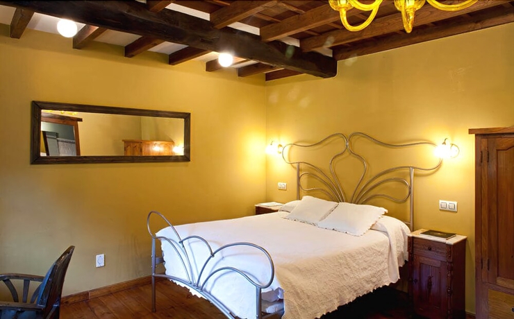 Imagen de la habitación del Hotel Rural Arredondo. Foto 12