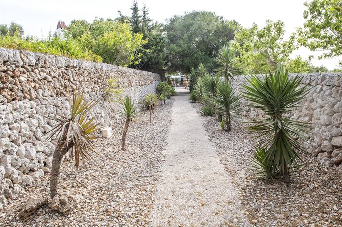 Imagen de los interiores del Hotel Rural Biniarroca - Adults Only. Foto 19