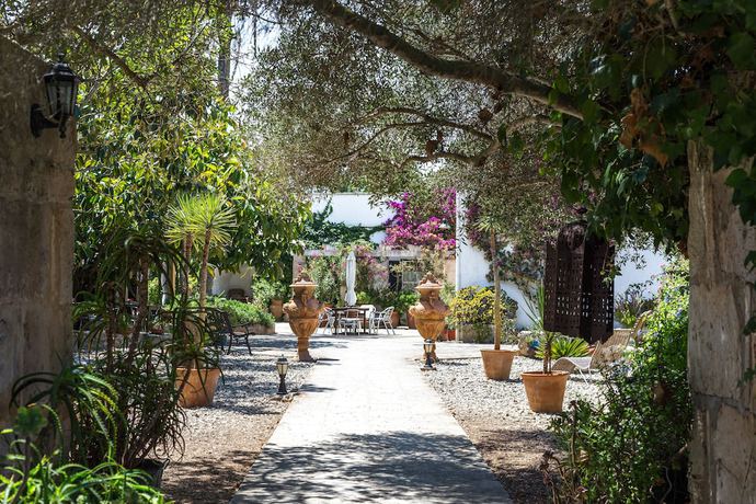 Imagen de los interiores del Hotel Rural Biniarroca - Adults Only. Foto 20