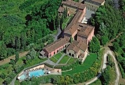 Imagen general del Hotel Rural Borgo Di Colleoli Resort. Foto 3