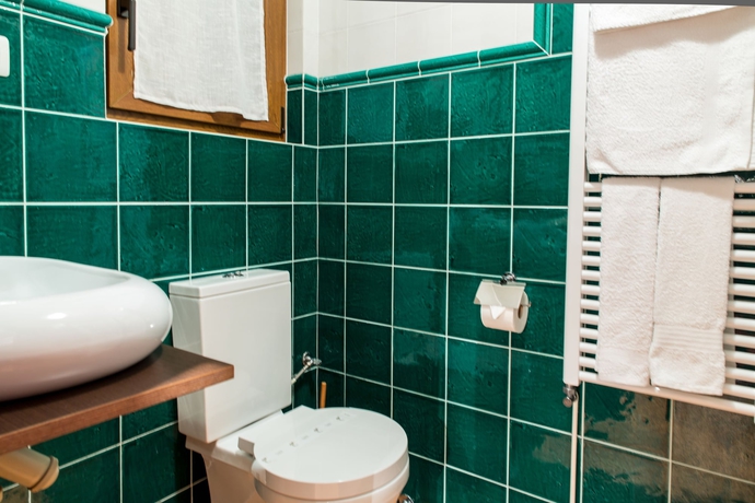 Imagen de la habitación del Hotel Rural CASA FONTEQUEIROSO (MUXÍA). Foto 18