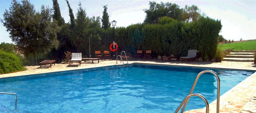 Imagen de la piscina del Hotel Rural CORTIJO BARRANCO. Foto 10
