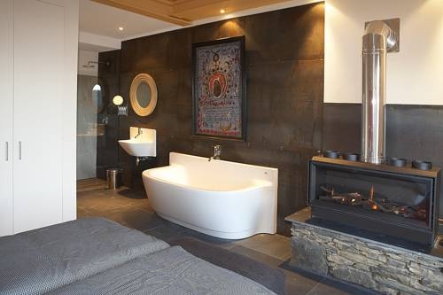 Imagen de la habitación del Hotel Rural Cal Bou Rural Resort. Foto 6