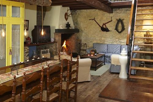 Imagen de la habitación del Hotel Rural Cal Bou Rural Resort. Foto 16