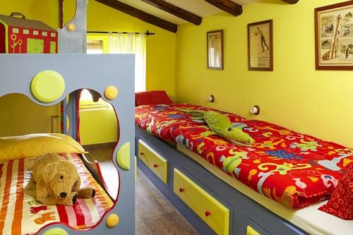 Imagen de la habitación del Hotel Rural Cal Bou Rural Resort. Foto 17