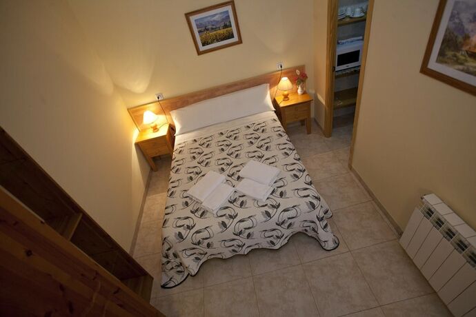 Imagen de la habitación del Hotel Rural Calaceite. Foto 17