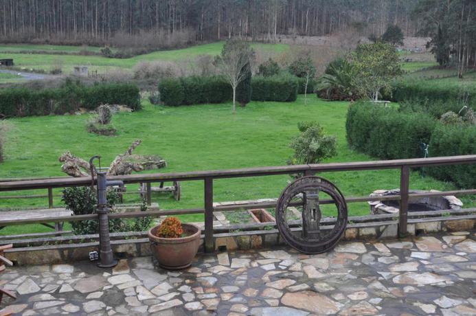 Imagen de los exteriores del Hotel Rural Calzada Romana. Foto 7