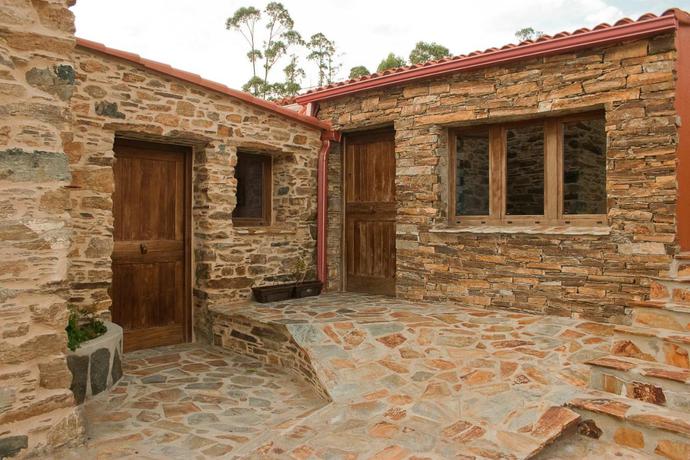 Imagen de los interiores del Hotel Rural Calzada Romana. Foto 9