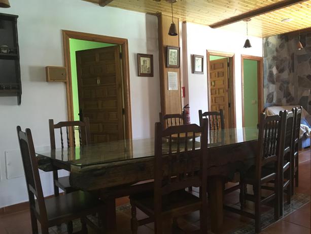 Imagen general del Hotel Rural Caminomedulas. Foto 8