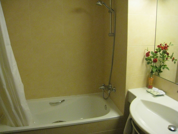 Imagen de la habitación del Hotel Rural Campalans, Borred&aacute;. Foto 18
