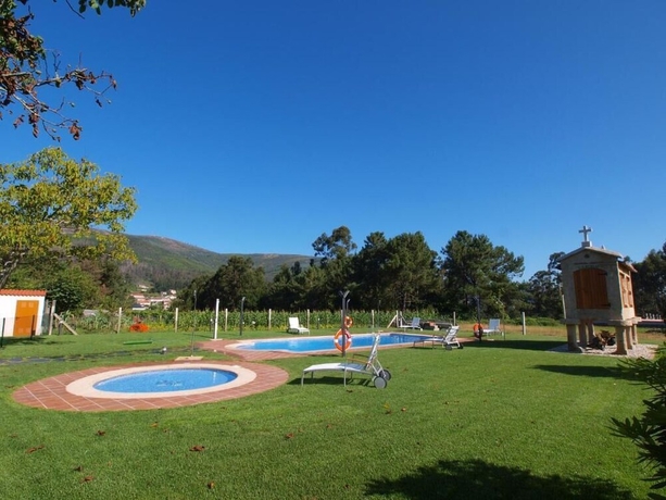Imagen de la piscina del Hotel Rural Campaniola. Foto 18