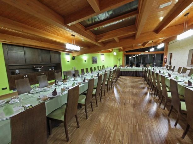 Imagen del bar/restaurante del Hotel Rural Campaniola. Foto 4