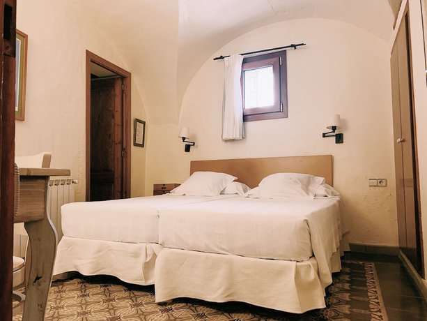 Imagen de la habitación del Hotel Rural Can Bayre. Foto 3