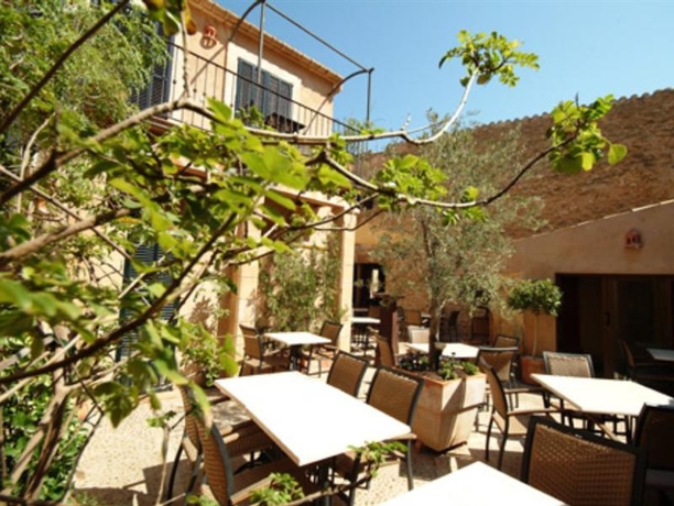 Imagen general del Hotel Rural Can Simo Alcudia. Foto 6