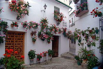 Imagen de los exteriores del Hotel Rural Casa Baños De La Villa. Foto 8