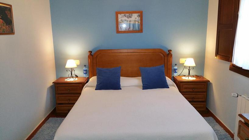 Imagen de la habitación del Hotel Rural Casa De Aldea El Frade. Foto 4