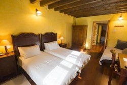 Imagen de la habitación del Hotel Rural Casa Do Merlo. Foto 3