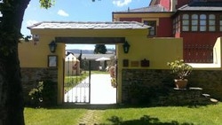Imagen de los exteriores del Hotel Rural Casa Do Merlo. Foto 7