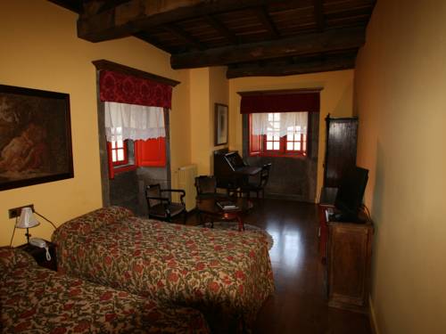 Imagen de la habitación del Hotel Rural Casa Grande De Rosende. Foto 3