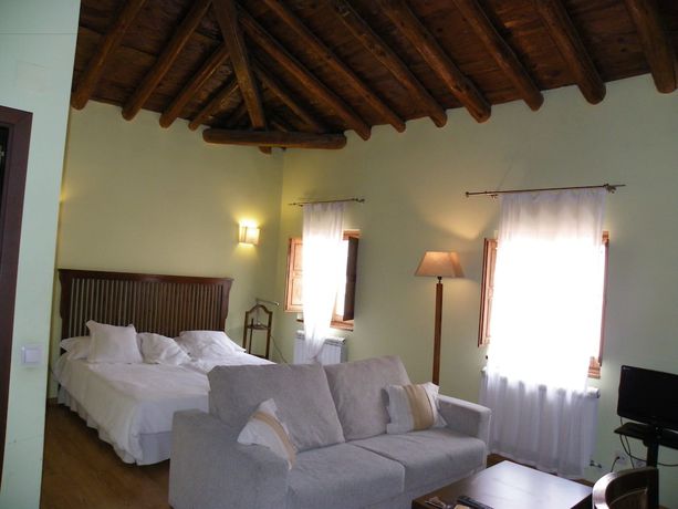 Imagen de la habitación del Hotel Rural Casa Granero. Foto 6