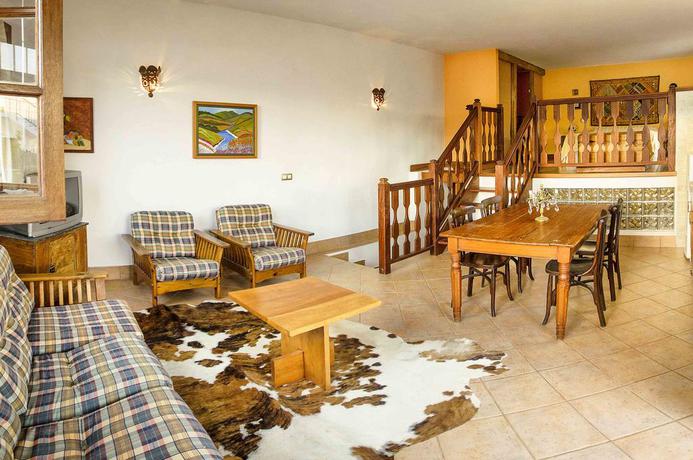 Imagen de los interiores del Hotel Rural Casa Lola Y Juan. Foto 9