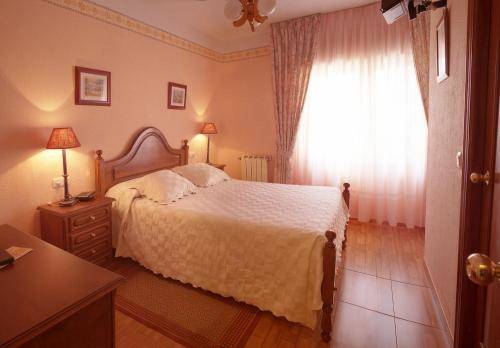 Imagen de la habitación del Hotel Rural Casa Manoli, LUARCA. Foto 9