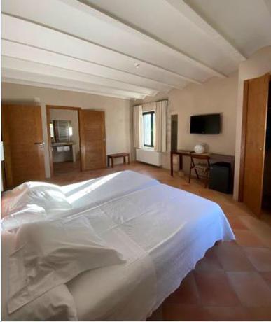 Imagen general del Hotel Rural Casa Pern&iacute;as. Foto 8