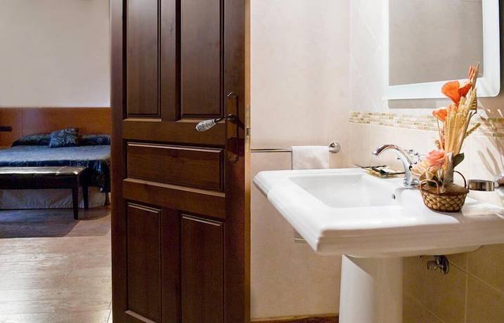 Imagen de la habitación del Hotel Rural Casa Rural Abadia Eiras. Foto 5