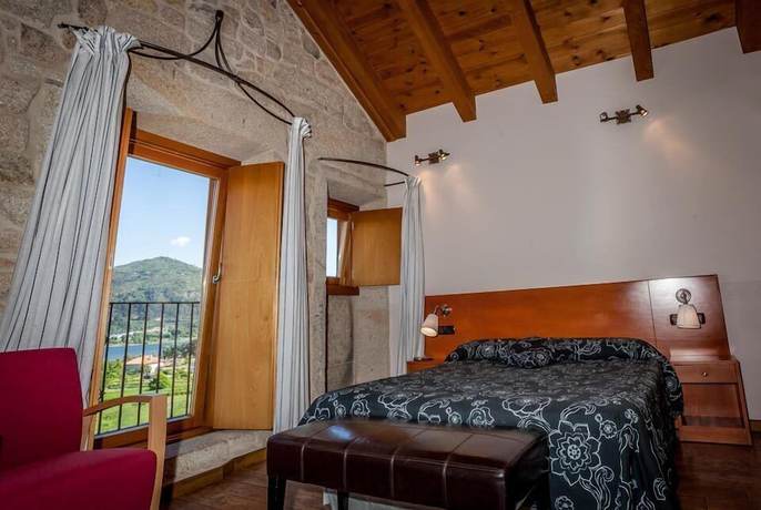 Imagen de la habitación del Hotel Rural Casa Rural Abadia Eiras. Foto 6