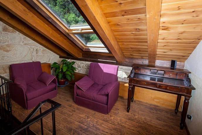 Imagen de los interiores del Hotel Rural Casa Rural Abadia Eiras. Foto 20