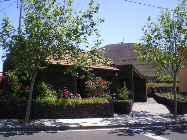 Imagen de los exteriores del Hotel Rural Casa Rural Aborigen Bimbache. Foto 10